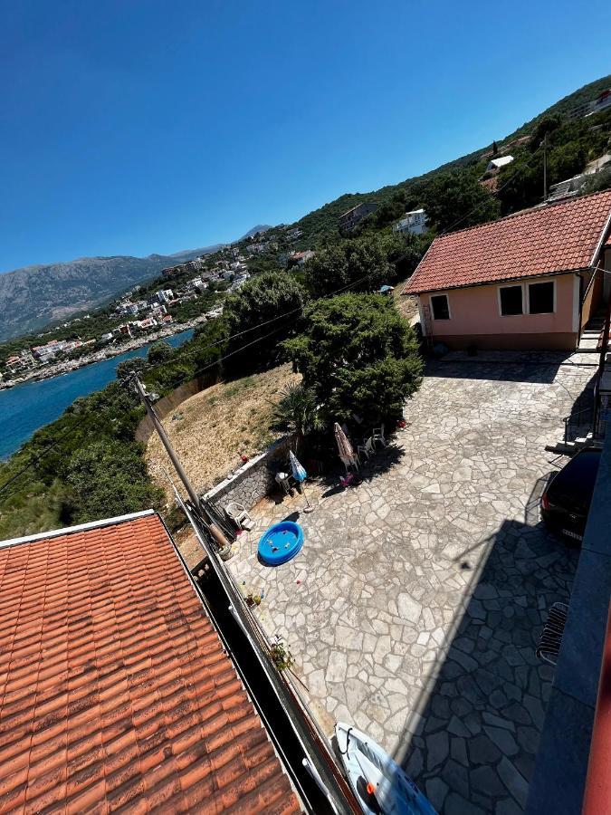 Apartments Apartmani Bojana Utjeha Eksteriør bilde