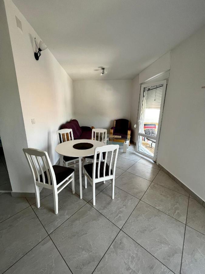 Apartments Apartmani Bojana Utjeha Eksteriør bilde