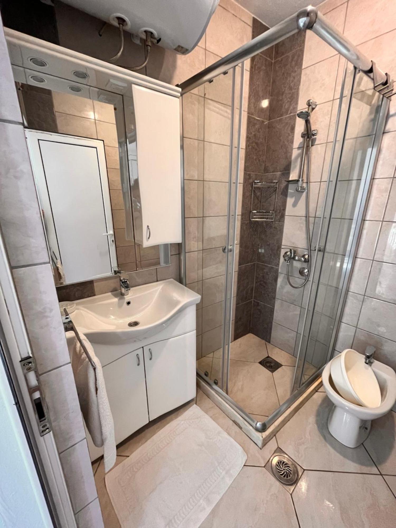Apartments Apartmani Bojana Utjeha Eksteriør bilde